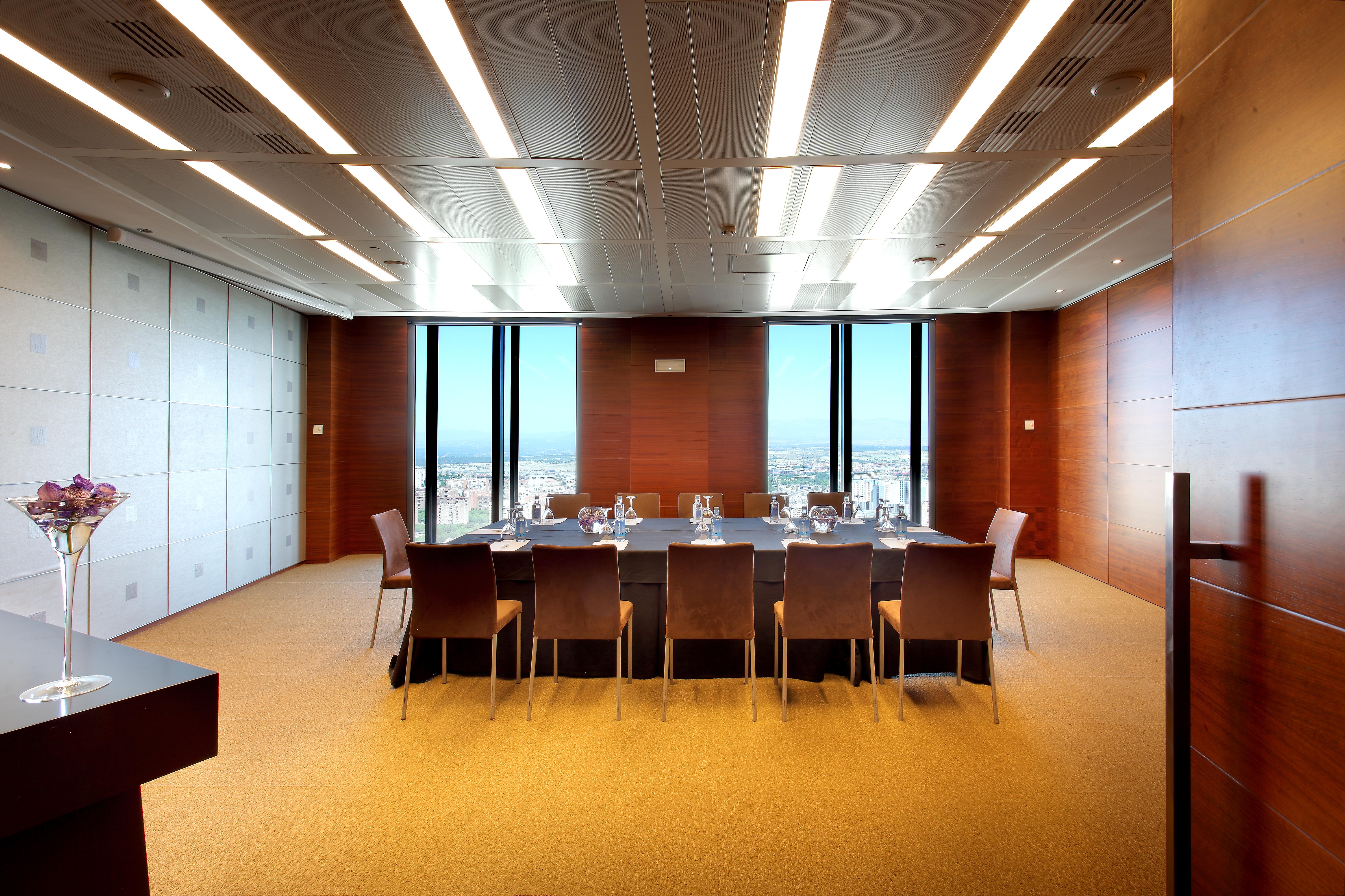 Eurostars Madrid Tower — الصور 2